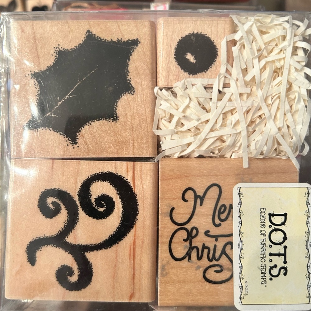 Dots Holiday Stamp Set